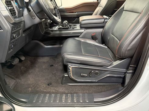 Used 2022 Ford F150 Lariat w/ Equipment Group 502A High image 58