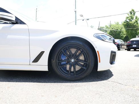 Used 2022 BMW M550i xDrive AWD/4WD image 10