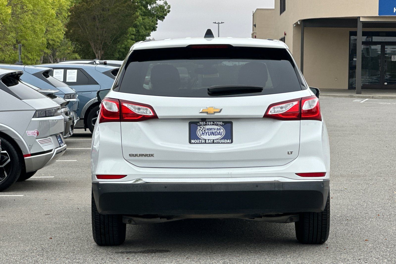 Used 2018 Chevrolet Equinox LT FWD image 5
