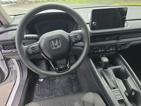 New 2026 Honda Accord LX image 16