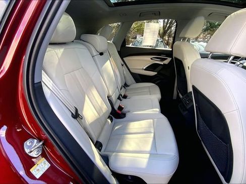 Certified 2025 Audi Q5 Premium Plus w/ Premium Plus image 19