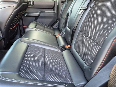 Certified 2025 Ford Bronco Raptor w/ Interior Carbon Fiber Pack AWD/4WD image 18