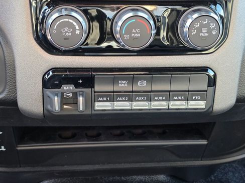 New 2026 RAM 3500 Tradesman image 23