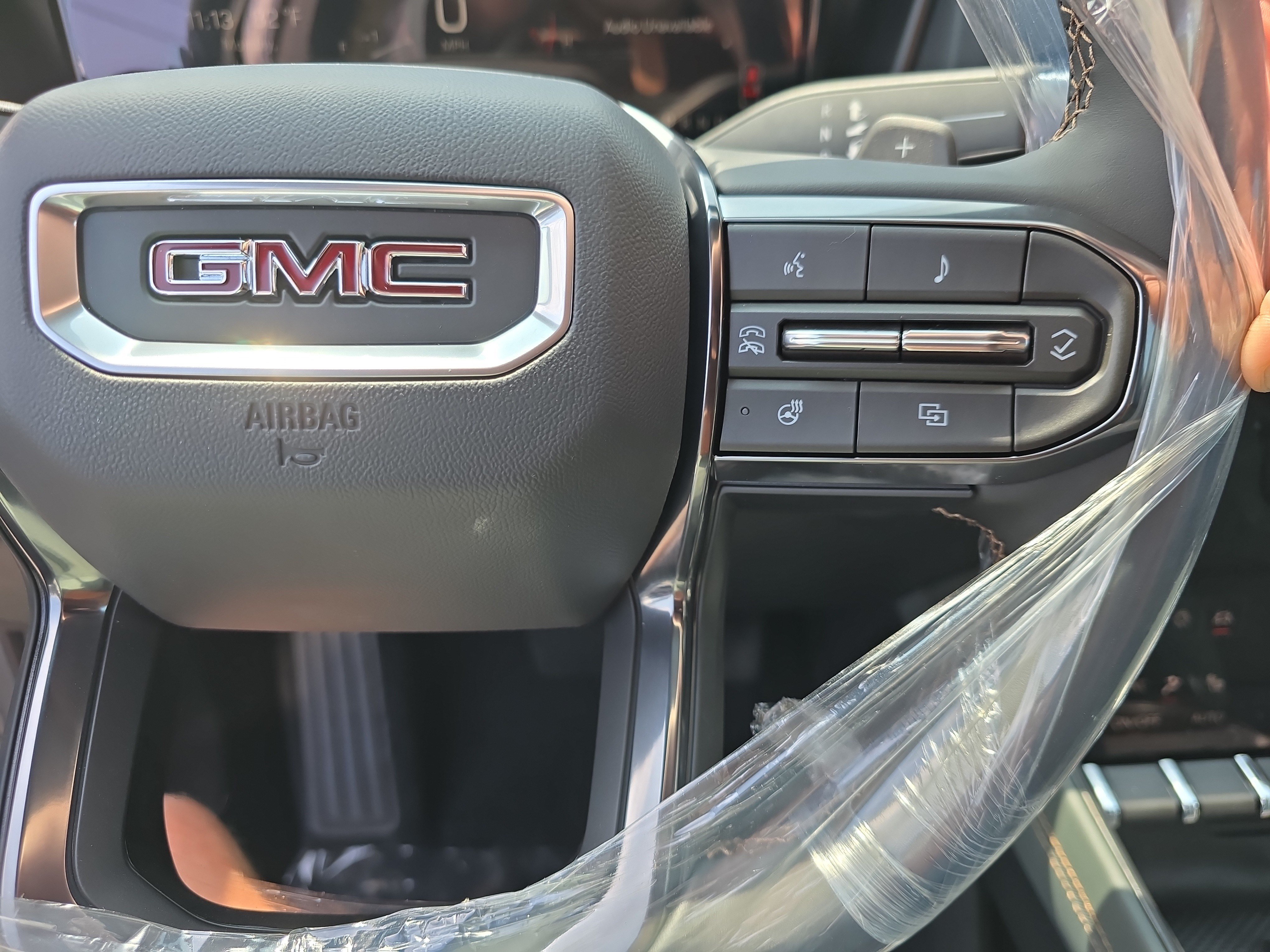 New 2027 GMC Terrain AT4 w/ LPO, Floor Liner Package AWD/4WD image 23