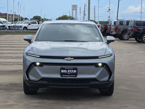 Used 2026 Chevrolet Equinox EV LT FWD image 11