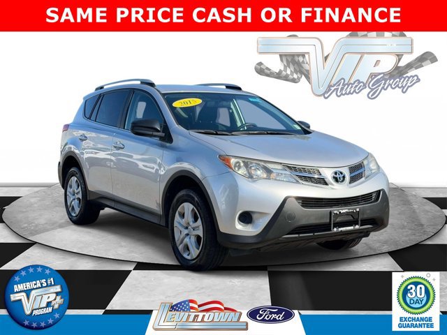 Used 2015 Toyota RAV4 LE AWD/4WD image 1