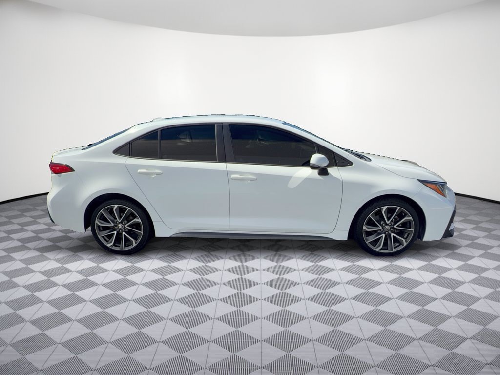 Used 2020 Toyota Corolla SE FWD image 8