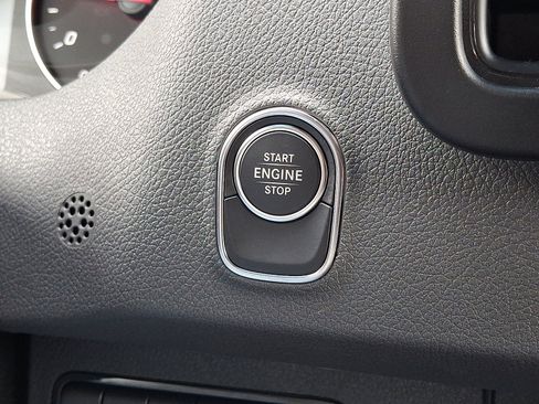 Used 2024 Mercedes-Benz Sprinter 2500 image 24