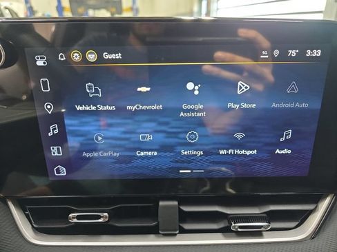 New 2026 Chevrolet Equinox LT w/ Safety and Technology Package AWD/4WD image 23