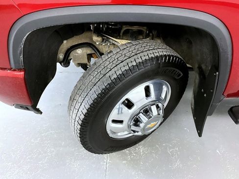 Certified 2025 Chevrolet Silverado 3500 High Country w/ High Country Premium Package image 24