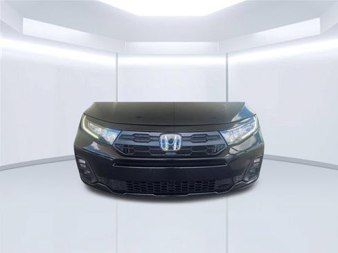 Used 2025 Honda Odyssey Sport-L image 3