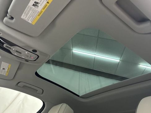 Used 2025 Audi A6 3.0T Prestige image 21