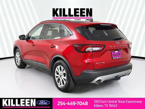 Used 2025 Ford Escape Active w/ Tech Pack #1 FWD image 7