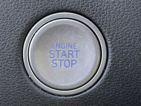 Used 2023 Hyundai Tucson Limited image 30