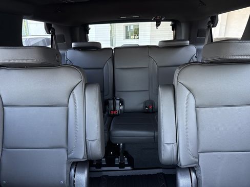 New 2026 GMC Yukon Denali w/ Denali Reserve Package AWD/4WD image 22