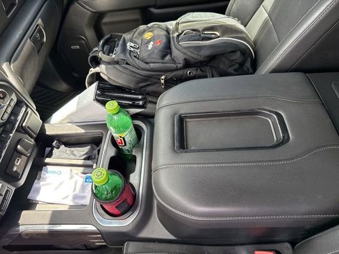 Used 2019 Chevrolet Silverado 1500 LTZ w/ LTZ Plus Package RWD image 16