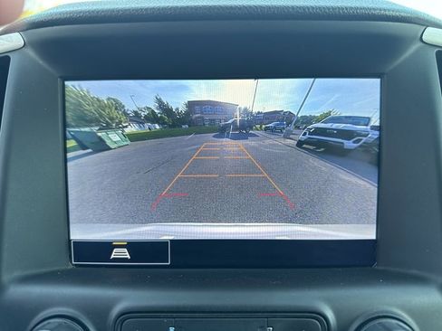 Used 2022 GMC Terrain SLT w/ Elevation Edition AWD/4WD image 14
