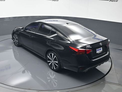 Used 2022 Nissan Altima 2.5 SR FWD image 48