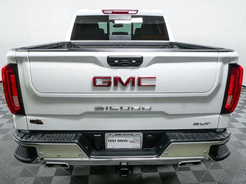 New 2026 GMC Sierra 1500 SLT w/ SLT Premium Plus Package AWD/4WD image 29