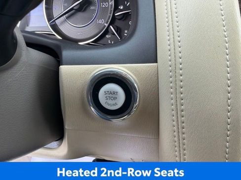 Used 2017 INFINITI QX80 4WD w/ Driver Assistance Package image 28
