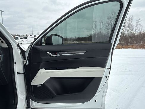 Used 2018 MAZDA CX-5 Grand Touring w/ Premium Package image 17