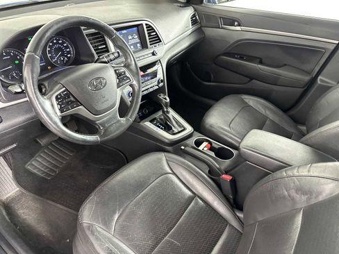 Used 2017 Hyundai Elantra Limited image 14