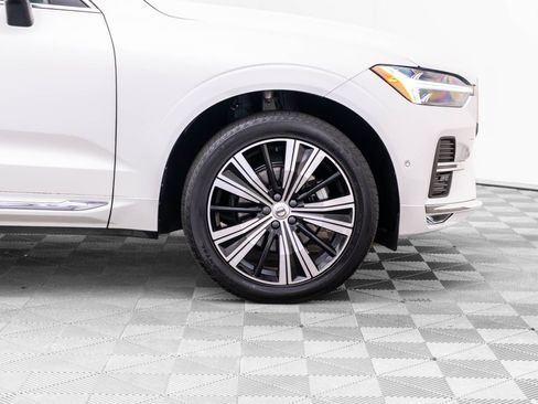 Used 2023 Volvo XC60 B5 Plus w/ Protection Package Premier AWD/4WD image 34