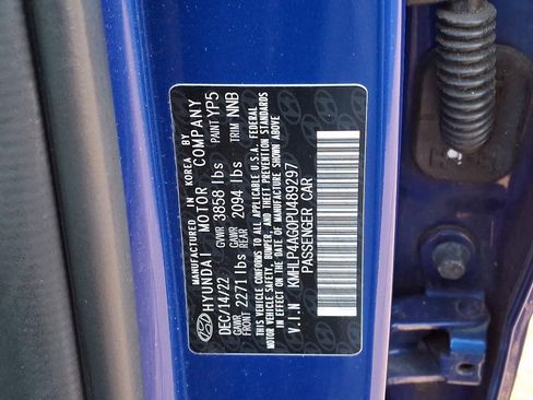 Certified 2023 Hyundai Elantra Limited w/ Preferred Accessory Package image 29