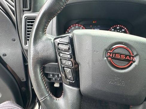 Used 2023 Nissan Frontier PRO-4X w/ Tow Package AWD/4WD image 12
