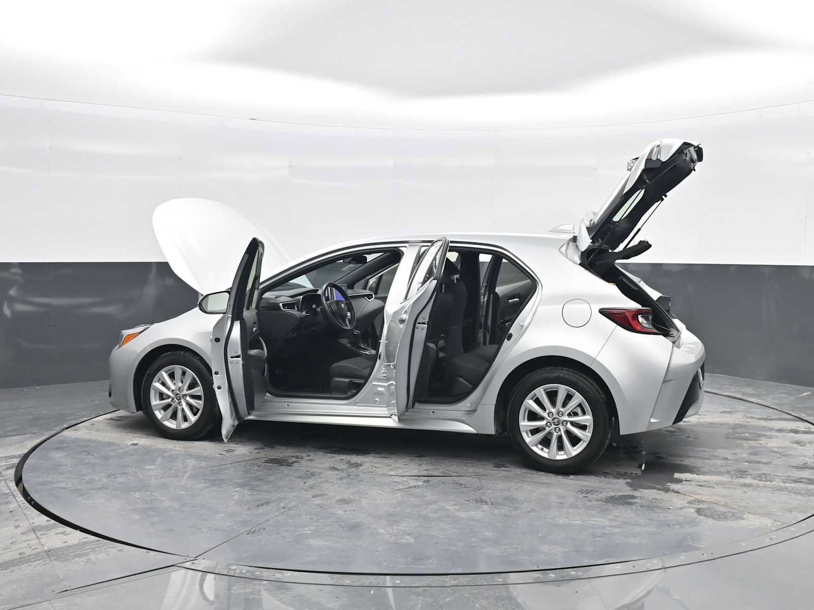 Used 2024 Toyota Corolla SE FWD image 38