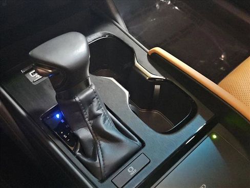 Used 2023 Lexus ES 350 w/ Premium Package image 12