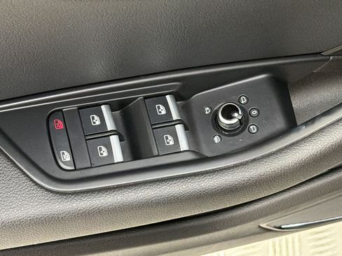 Used 2017 Audi A4 2.0T Prestige AWD/4WD image 25