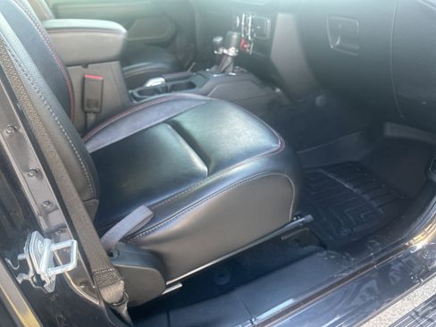 Used 2021 Jeep Wrangler Unlimited Rubicon w/ Xtreme Recon 35" Tire Package image 31