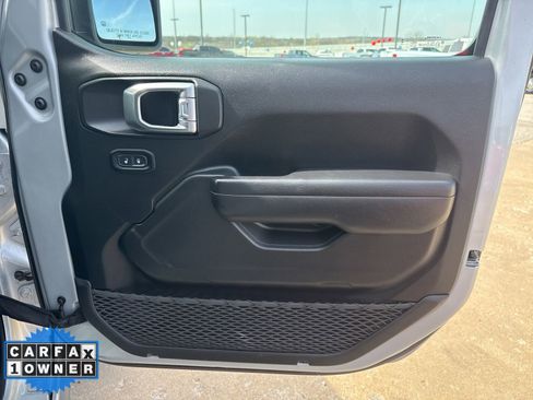 Used 2023 Jeep Wrangler Unlimited Rubicon 4xe w/ Cold Weather Group image 25