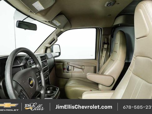 Certified 2025 Chevrolet Express 2500 w/ Driver Convenience Package RWD image 5