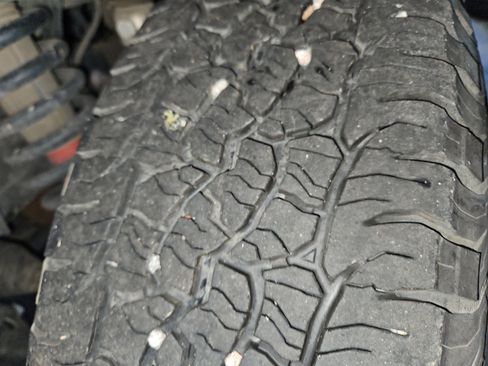 Used 2024 Toyota Tacoma TRD Off-Road w/ TRD Off Road Premium Package image 28