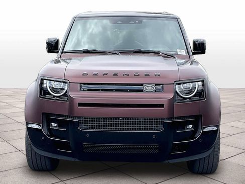 New 2026 Land Rover Defender 130 X-Dynamic SE AWD/4WD image 5