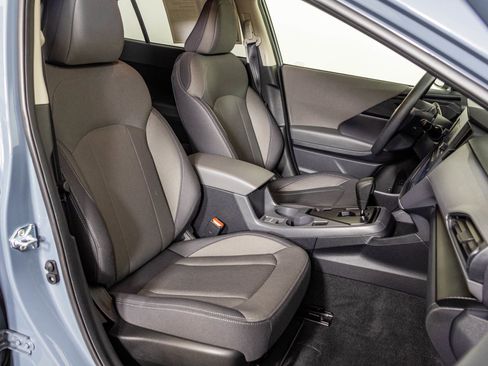 Used 2025 Subaru Crosstrek 2.0i image 40