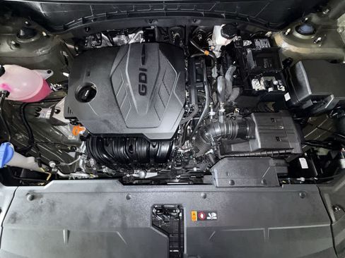 Used 2025 Hyundai Tucson SEL FWD image 12