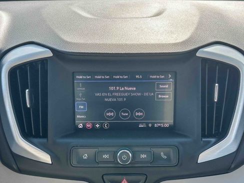 Used 2020 GMC Terrain SLE w/ LPO, Cargo Package FWD image 15