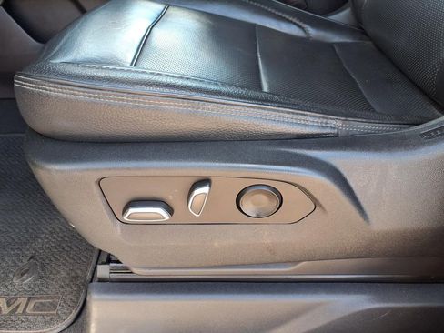Used 2022 GMC Sierra 1500 Denali RWD image 26