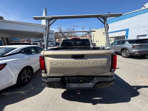 Used 2024 Chevrolet Colorado Trail Boss image 4
