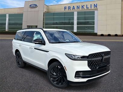 New 2025 Lincoln Navigator Reserve w/ Jet Appearance Package