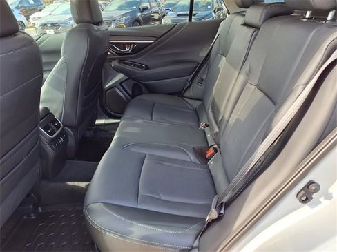 Certified 2025 Subaru Outback Limited image 9
