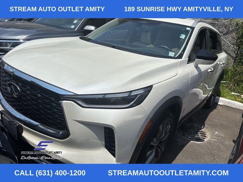 Used 2022 INFINITI QX60 Luxe w/ Cargo Package AWD/4WD image 2