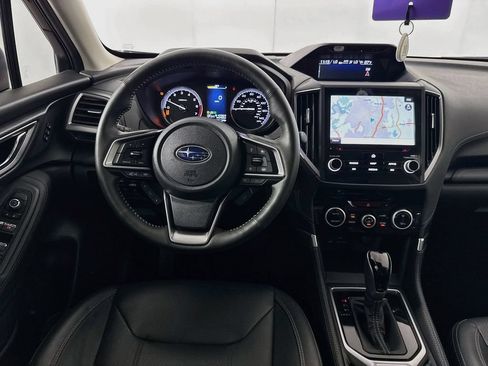Used 2023 Subaru Forester Touring AWD/4WD image 28