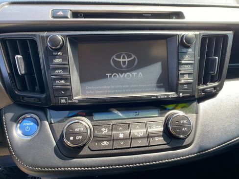 Used 2016 Toyota RAV4 Limited w/ Advanced Technology Package AWD/4WD image 20