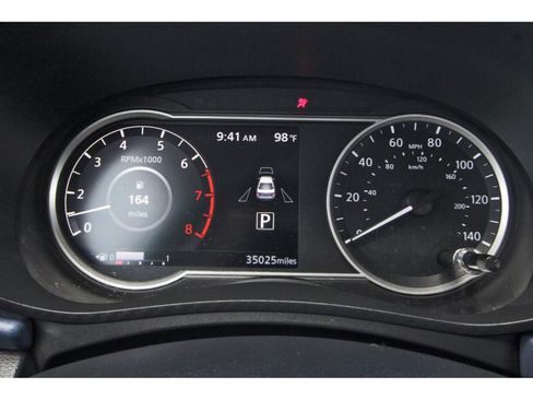 Used 2024 Nissan Versa SV w/ Trunk Package FWD image 16