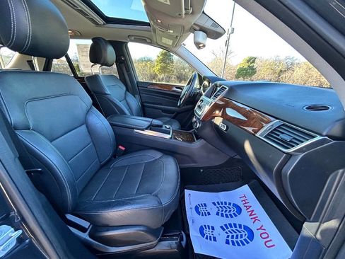 Used 2015 Mercedes-Benz ML 350 ML 350 4MATIC AWD 4dr SUV image 16