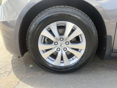 Used 2015 Honda Odyssey EX image 9